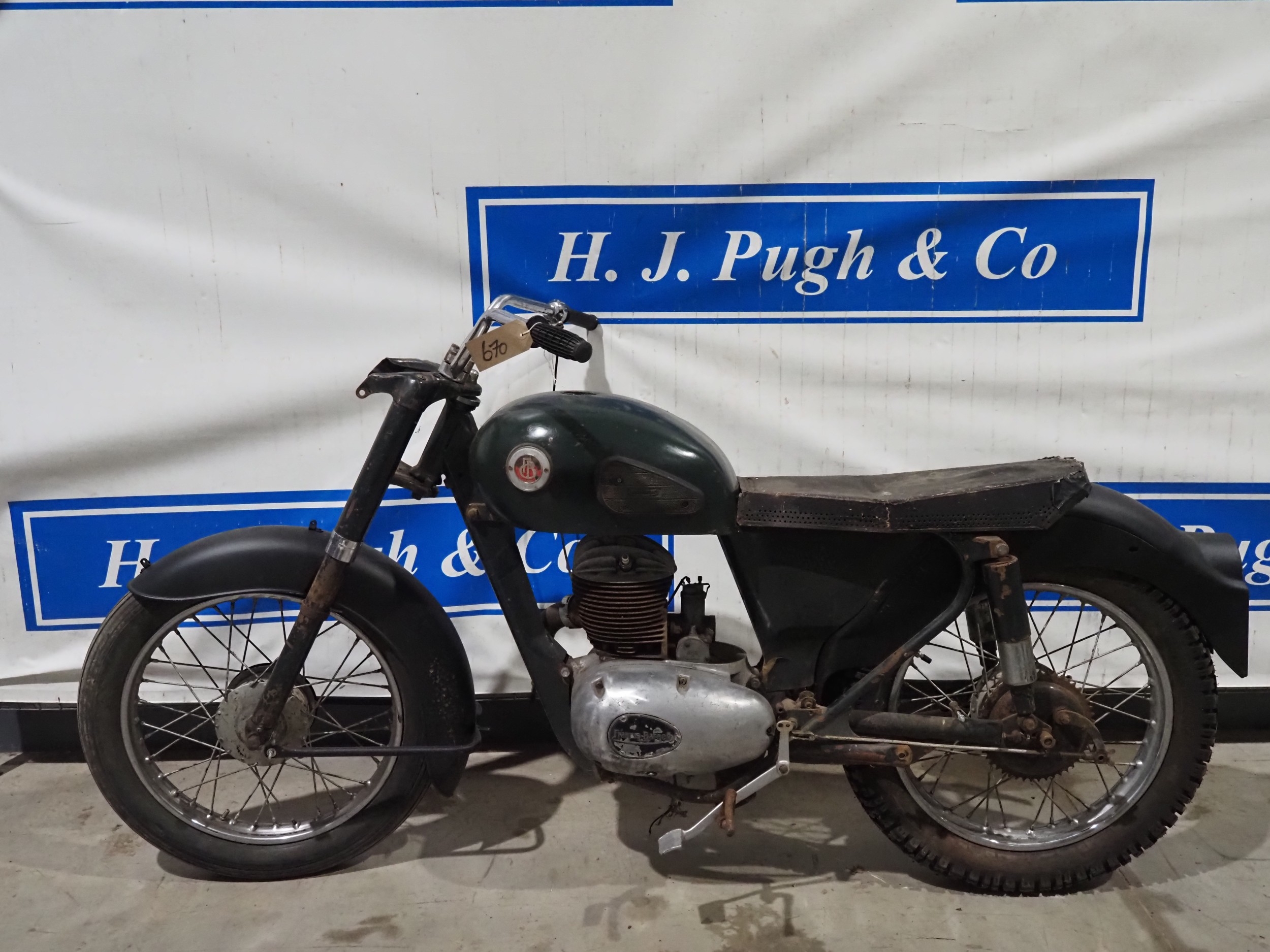 Francis Barnett Cruiser Twin 249cc 1961 *Villiers* | UK