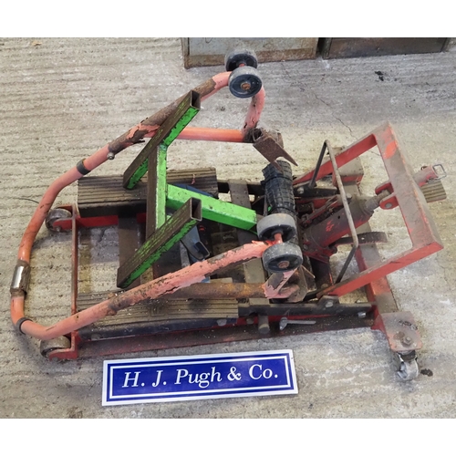Lot 536       