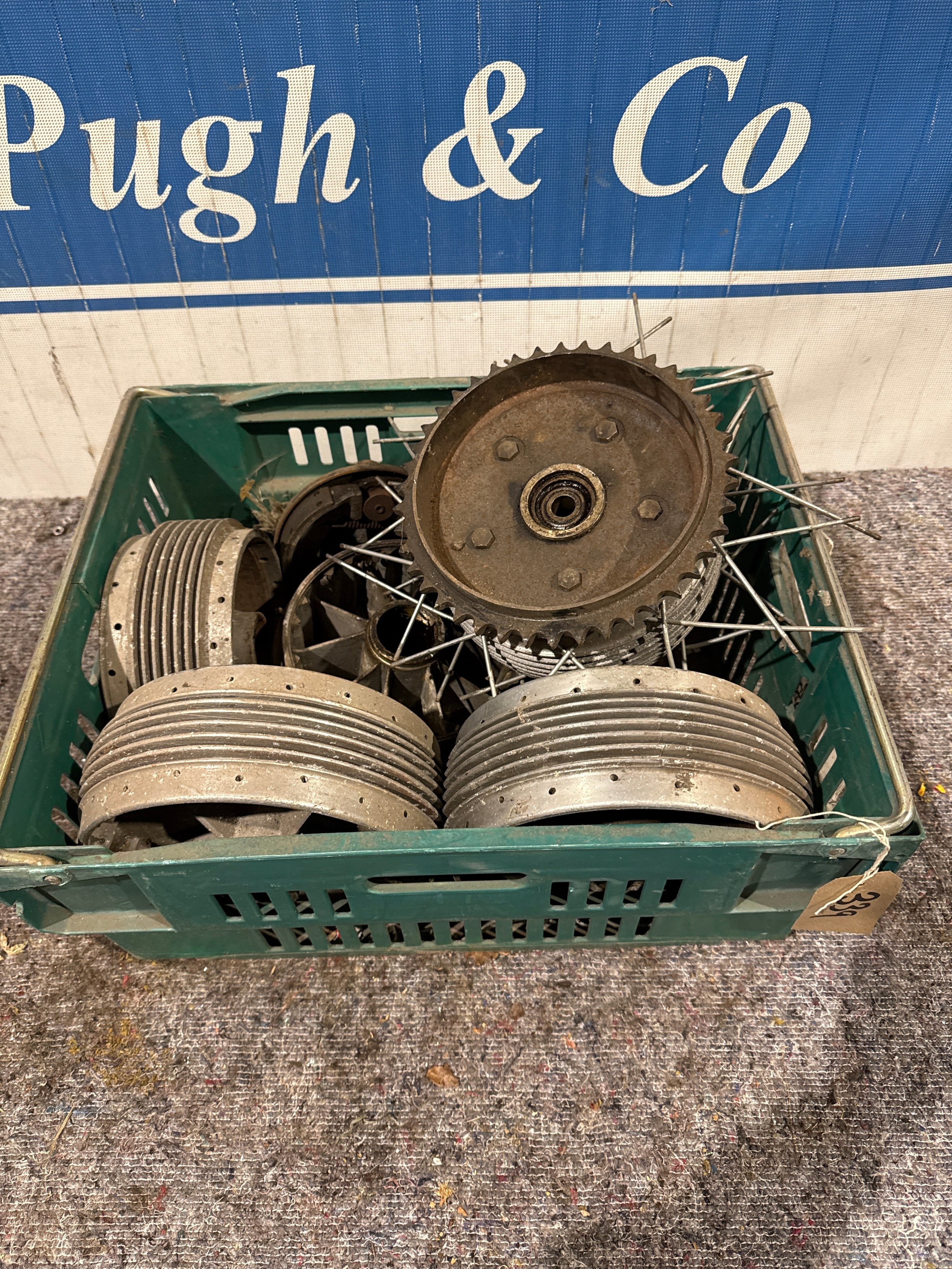 Matchless wheel hubs