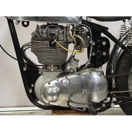 846 - BSA Daytona Goldstar flat tracker. 1954. 500cc
Frame No. BB32R 135
Engine No. CB34 GS 268
Runs and r... 