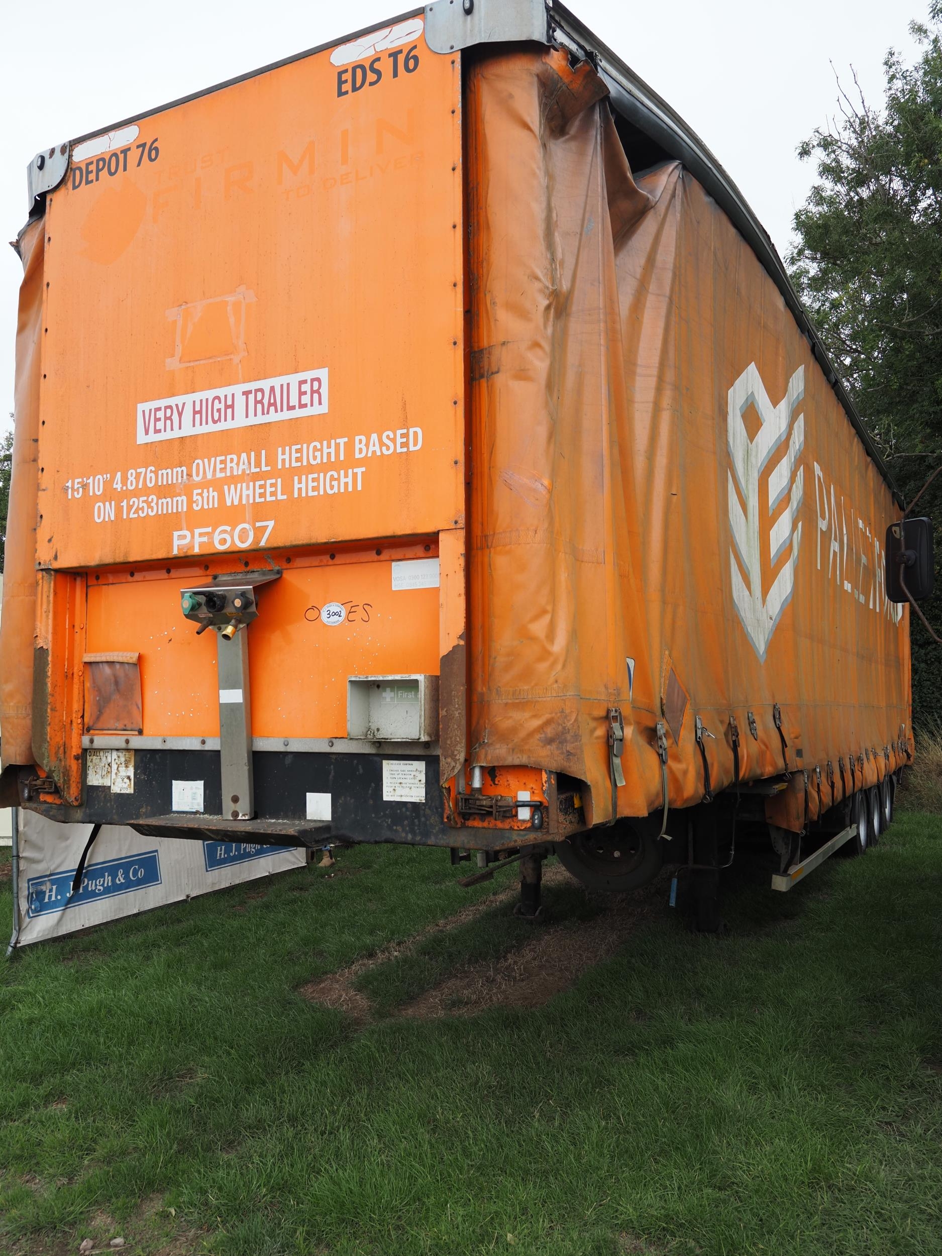 Step curtain side trailer 42ft