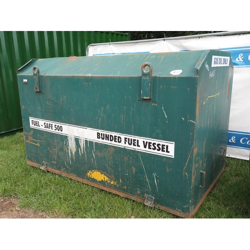 Lot 3017      