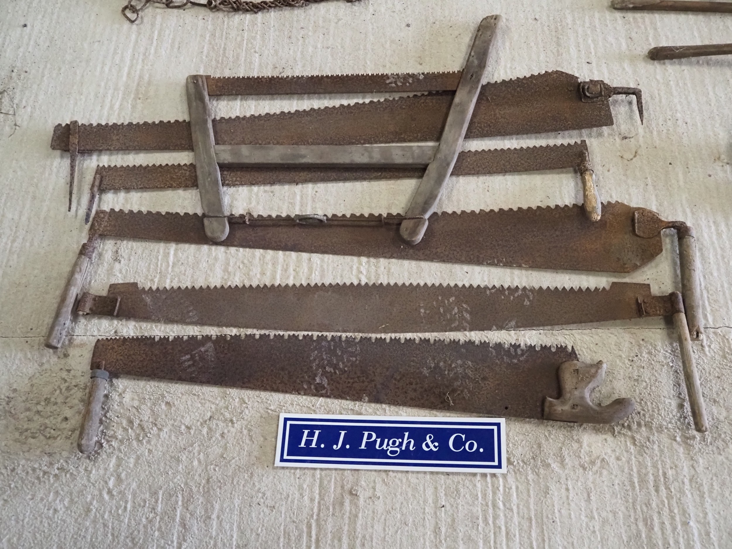 Double-handled cross cut saws and bow saw