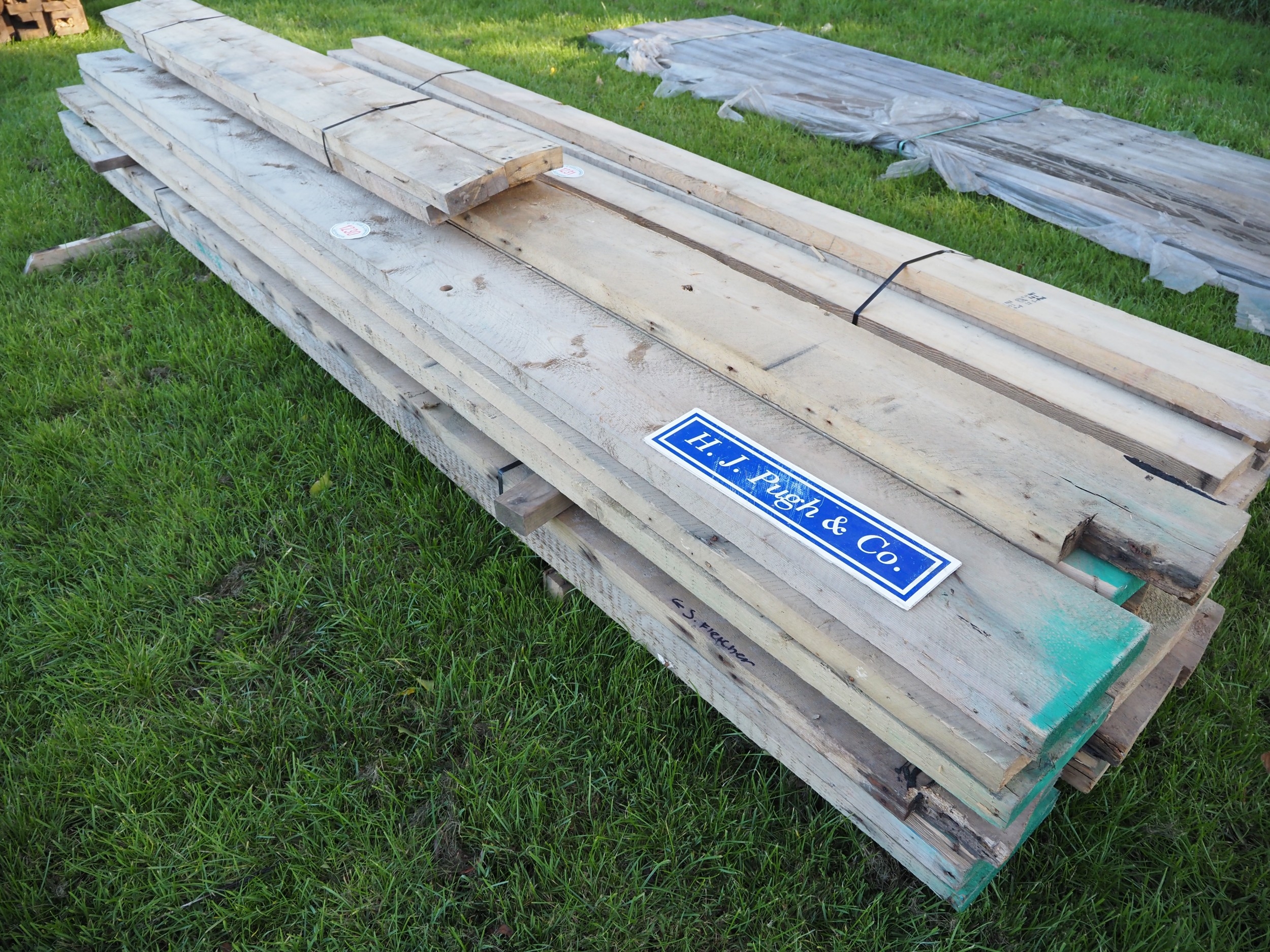 Reclaimed timbers 4m x130x50 - 17