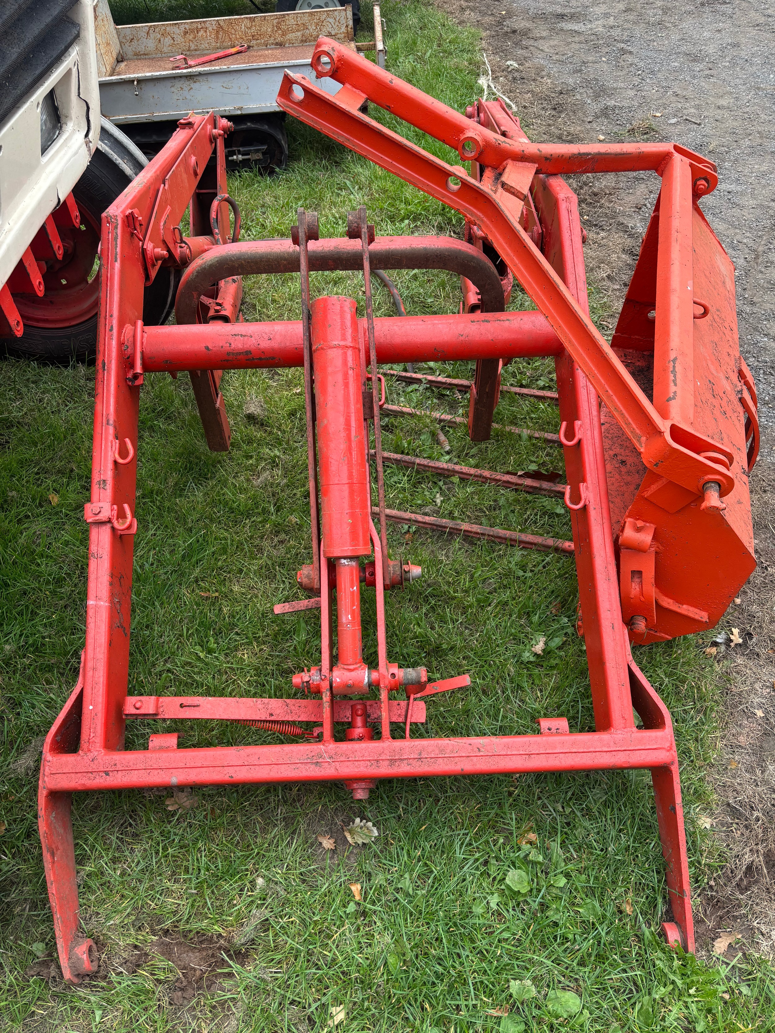 David Brown 1490 tractor. Non runner. Showing 5958 hours. C/w front end ...
