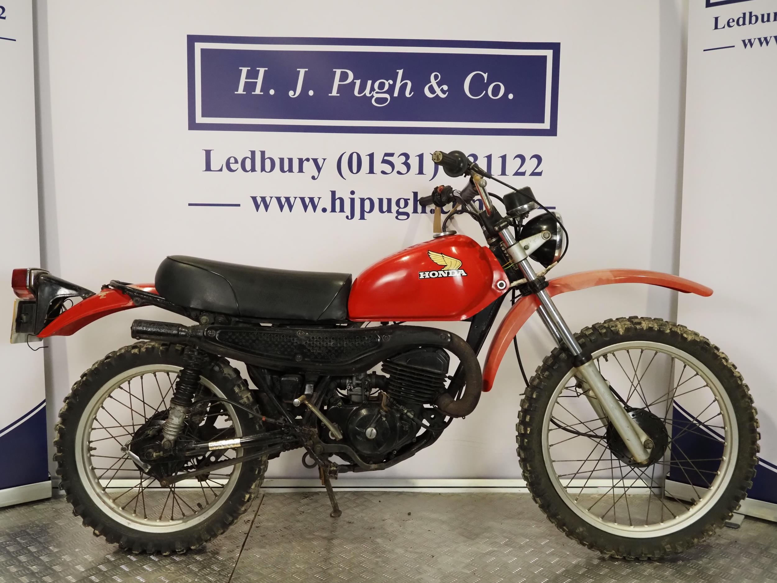 Honda MR175 motorcycle. 1977. 175cc Frame No. MR175-2103452 Engine No ...