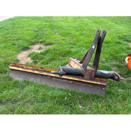 Rear mounted grader