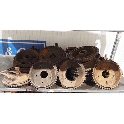 AJS/Matchless wheel hubs