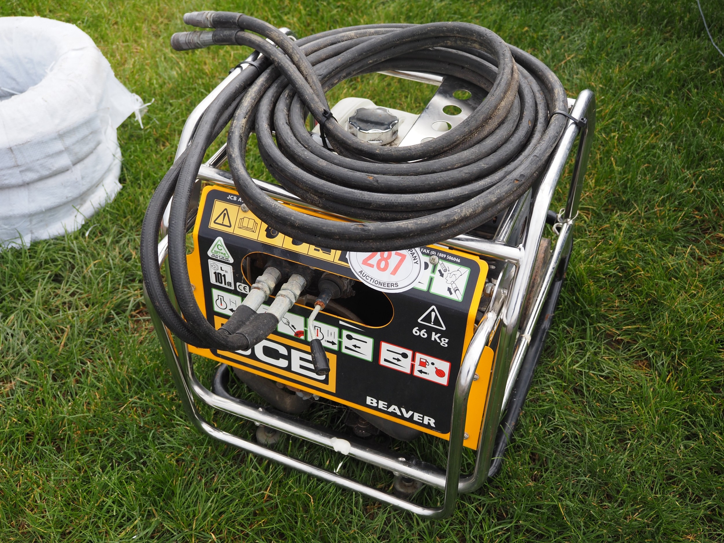 JCB Beaver power pack