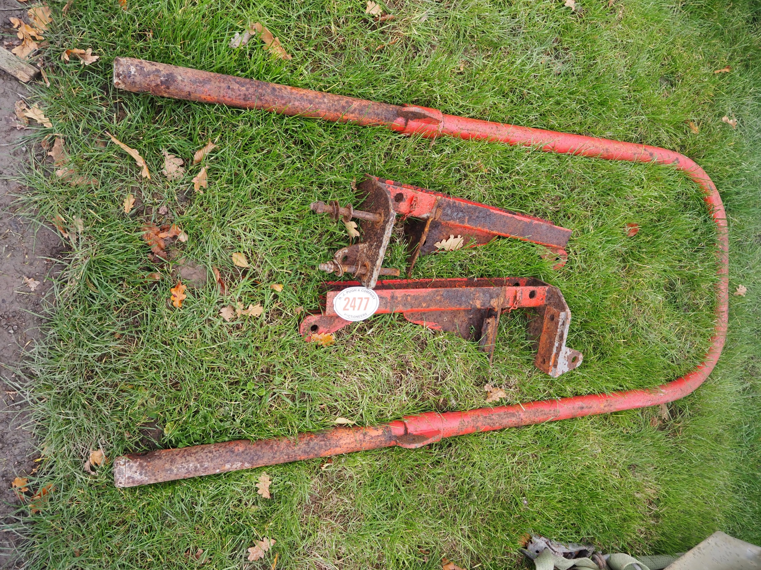Roll bar