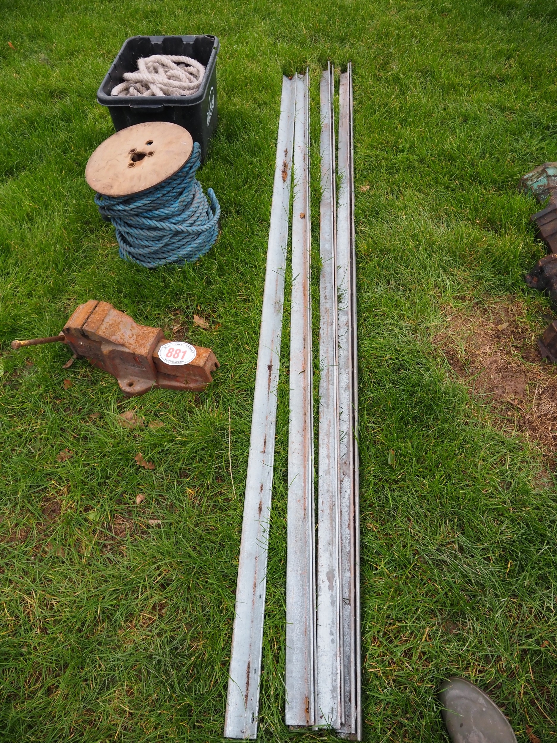 Vice, rope and galvanised metal angle