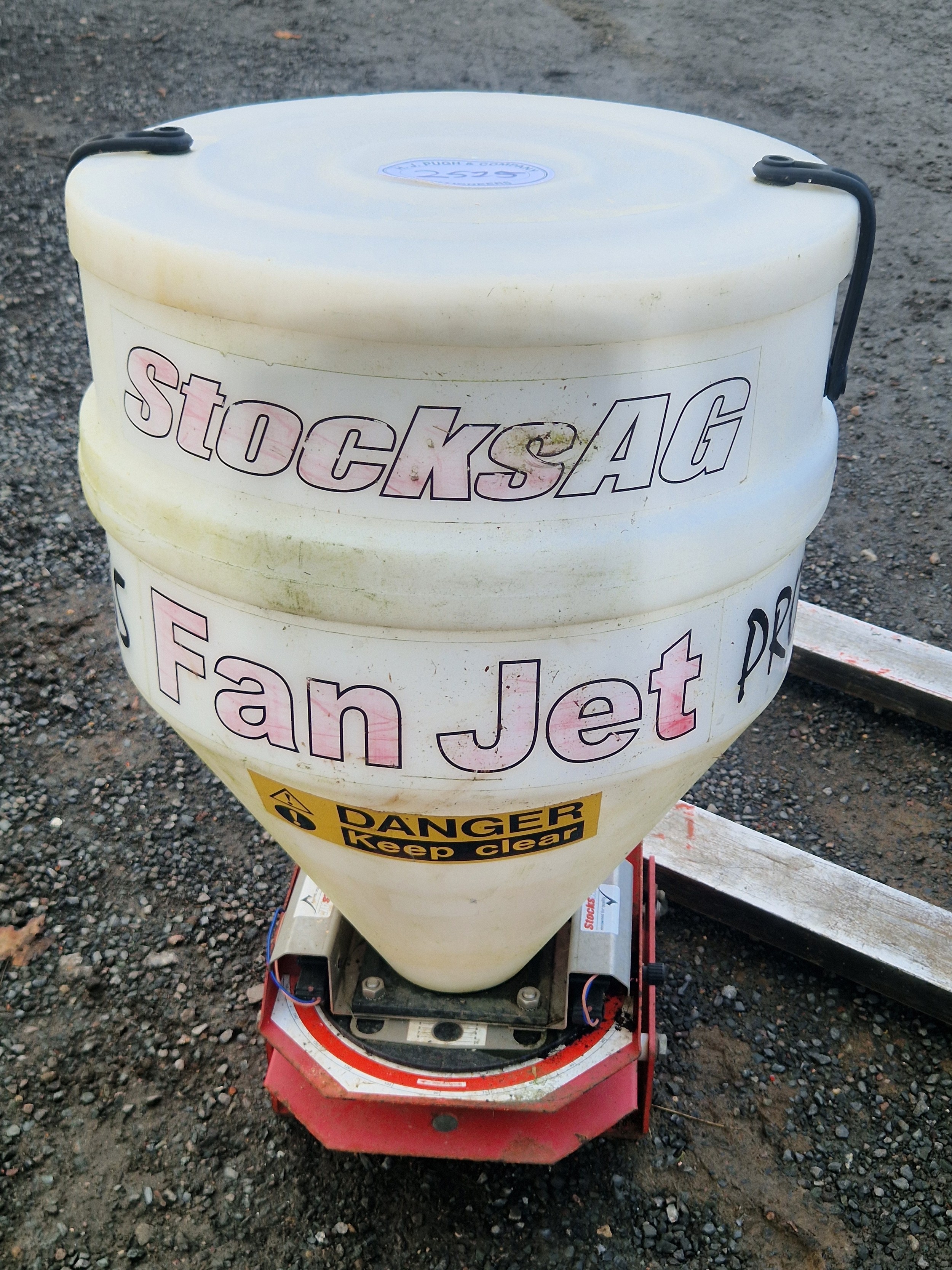 Fan Jet slug pelleter