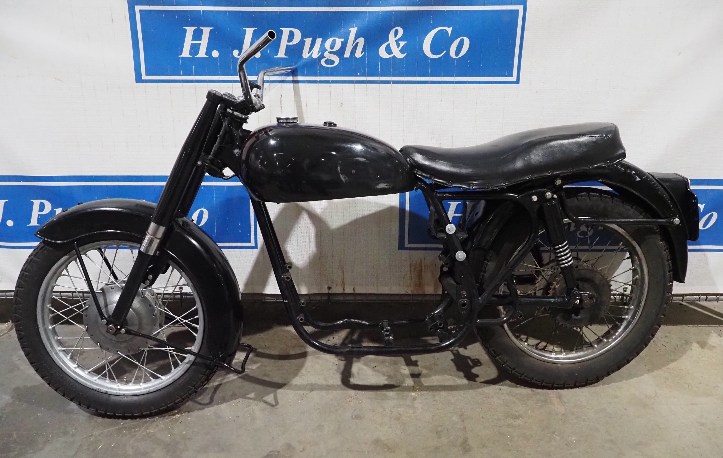 BSA B31 rolling chassis. Frame No. EB1 7836 No docs