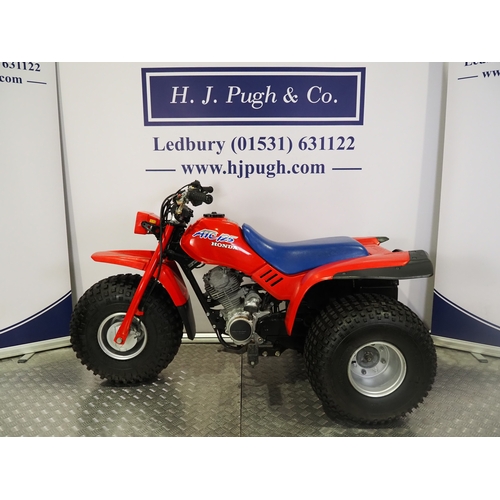 21 - Honda ATC125 trike. 1987. 125cc
Frame No. TE01-5000122
Engine No. TE01E2302384
Engine turns over wit... 