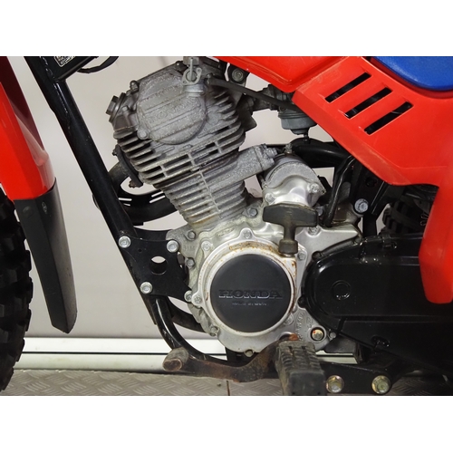 21 - Honda ATC125 trike. 1987. 125cc
Frame No. TE01-5000122
Engine No. TE01E2302384
Engine turns over wit... 