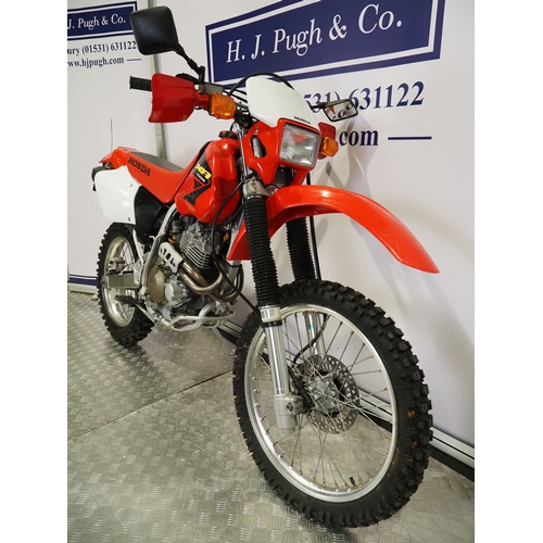 55 - Honda XR400R motocross bike. 2004. 400cc
Frame No. JH2NE03A63M440031
Engine No. NE03E-2601316
Engine... 