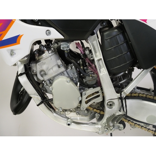 47 - Yamaha YZ125 motocross bike. 2024. 125cc
Frame No. JYACE34C000010963
Engine No. E127E-011028
Engine ... 