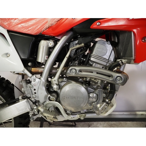 49 - Honda CRF150R motocross bike. 2014. 150cc. 
Frame No. JH2KE03A6EK500908
Engine No. KE03E-5312592
Eng... 