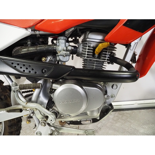 46 - Honda XR80R motocross bike. 2001. 80cc
Frame No. JH2HE01061K004859
Engine No. HE01E-6504838
Engine t... 