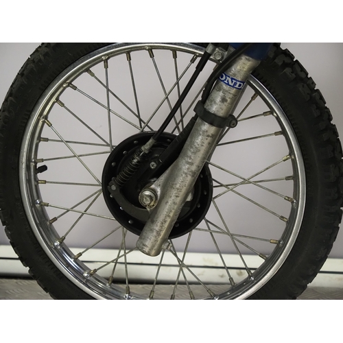 45 - Honda XLR80R motocross bike. 80cc
Frame No. HD10-1000965
Engine HD10E-1001009
Engine turns over with... 