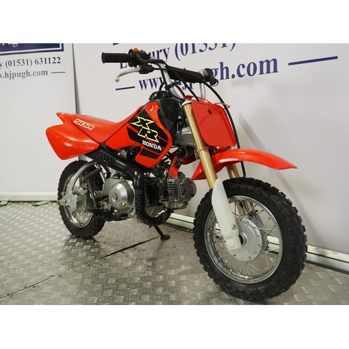 38 - Honda XR50R childs motocross bike. 2000. 50cc
Frame No. JH2AE0303YK006481
Engine No. AE03E-5006765
E... 
