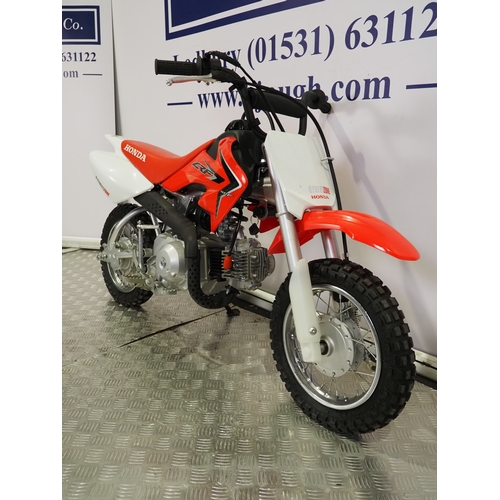 42 - Honda CRF50F childs motocross bike. 2017. 50cc
Frame No. LALAE04A6H3200693
Engine No. AE04E6013429
E... 