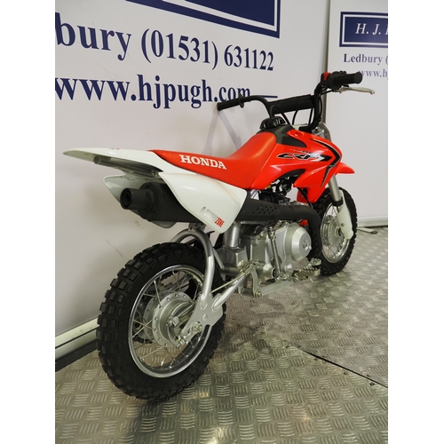 42 - Honda CRF50F childs motocross bike. 2017. 50cc
Frame No. LALAE04A6H3200693
Engine No. AE04E6013429
E... 