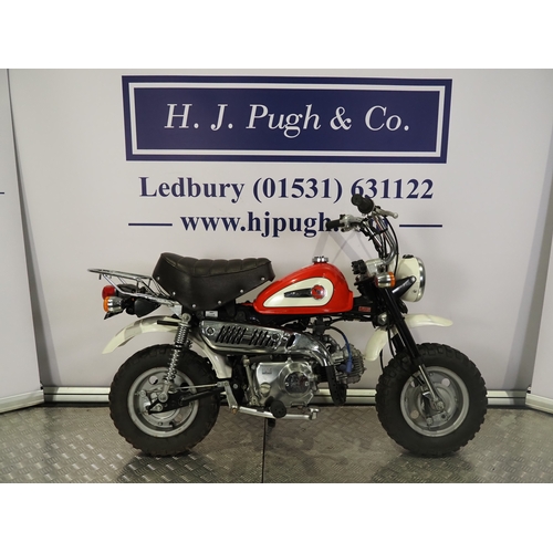 90 - Honda Z50 monkey bike. 1999. 49cc. 
Frame No. AB27-1002492
Engine No. AB27E-1002481
Engine turns ove... 