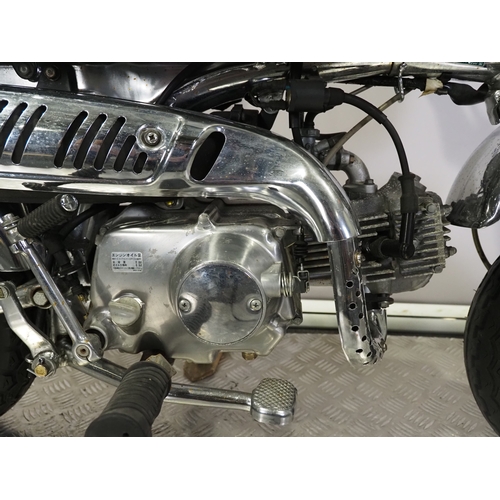 92 - Honda Gorilla Z50J monkey bike. 1999. 50cc
Frame No. Z50J-2602420
Engine No. Z50JE-2302466
Engine tu... 