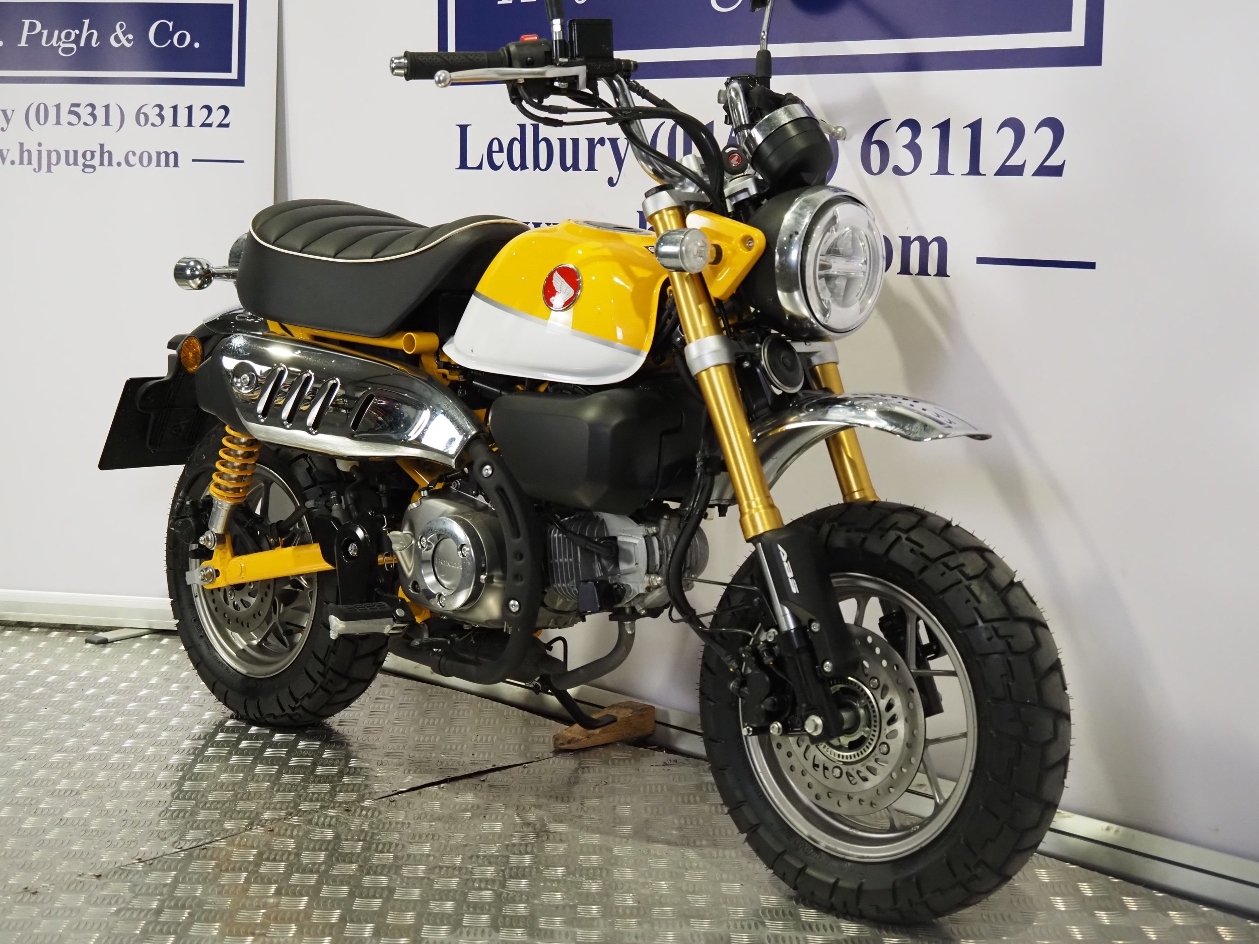 Honda Z125MA-K monkey bike. 2019. 125cc. Frame No. MLMJB02A1K5005408 ...