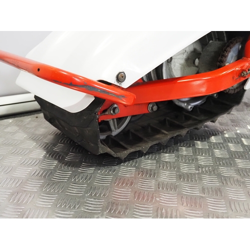 60 - Honda EZ-9 Snow. 1981/2. 90cc
Frame No. HE06-1200040
Engine turns over with compression but has been... 