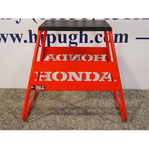 10 - Honda motorcycle stand