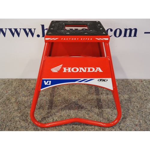 7 - Honda motorcycle stand