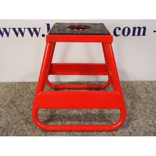 6 - Motorcycle stand