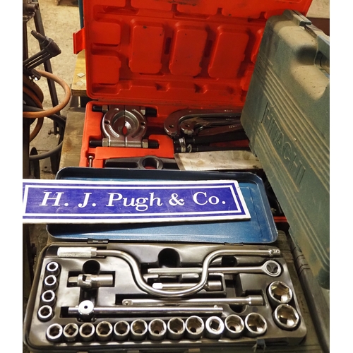 78 - Sealey puller set, socket set and drill