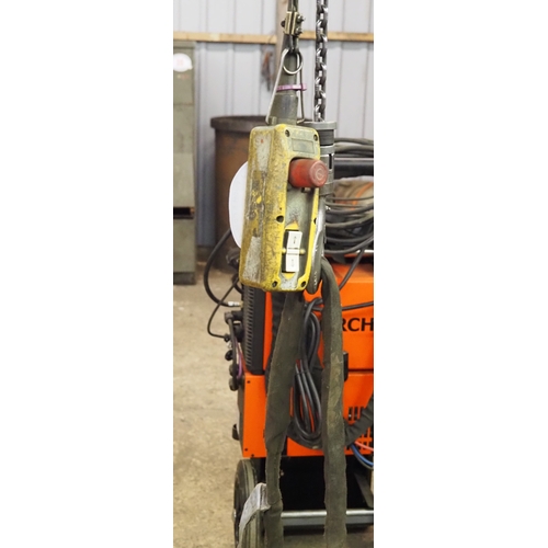 96 - Donati 1/2 ton electric chain hoist
