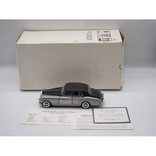 33 - Franklin Mint 1955 Rolls Royce Silver Cloud boxed model