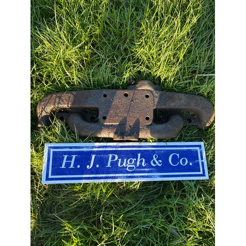 44 - Standard Fordson manifold