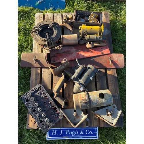 51 - Pallet of Massey Ferguson parts