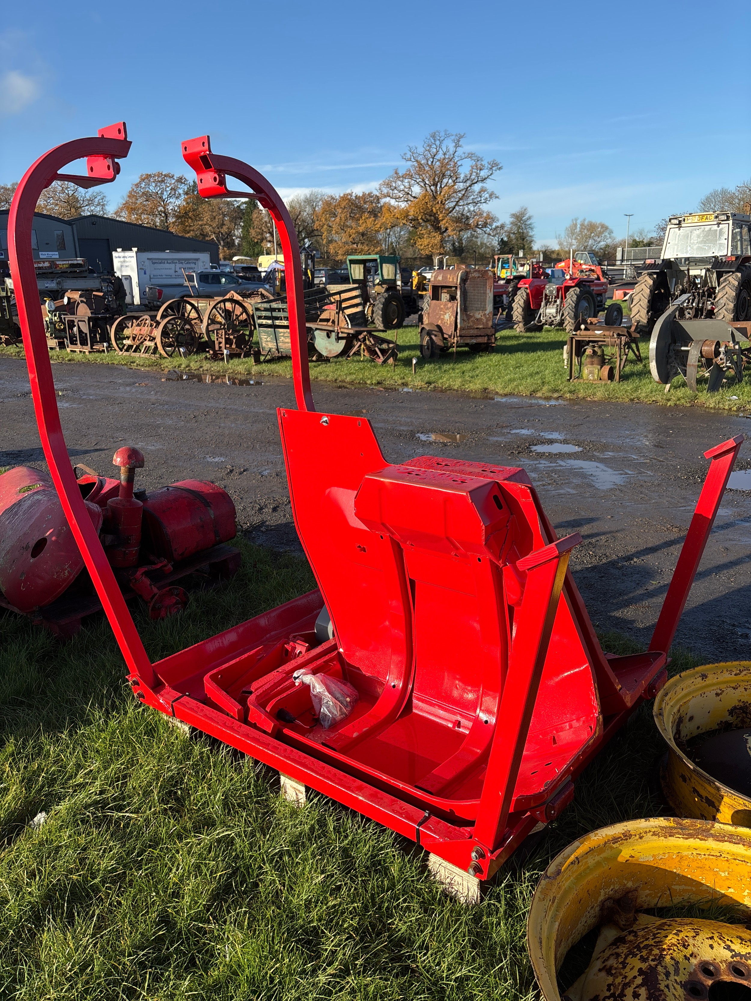 Massey Ferguson 168/188 cab frame and wings