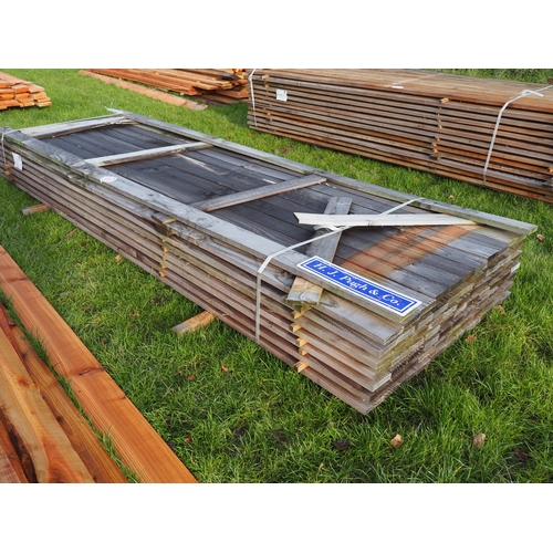 1212 - Softwood timbers average 1.65m x170x45 - 25
