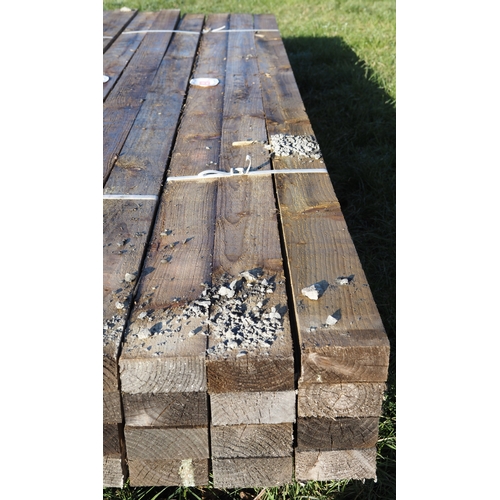 1058 - Sawn timber 10ft x4