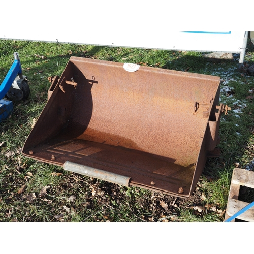 1627 - Horndraulic loader bucket