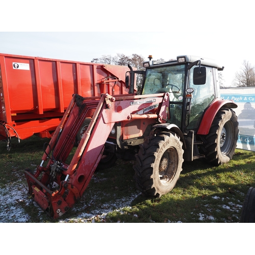 1664 - Massey Ferguson 5455 4wd tractor. Runs and drives.  Showing 7063 hours. C/w Massey Ferguson 895 load... 