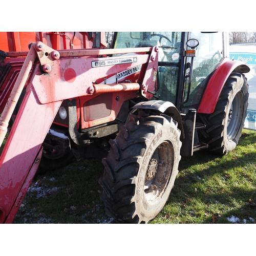 1664 - Massey Ferguson 5455 4wd tractor. Runs and drives.  Showing 7063 hours. C/w Massey Ferguson 895 load... 