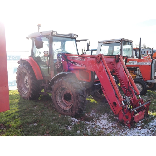 1664 - Massey Ferguson 5455 4wd tractor. Runs and drives.  Showing 7063 hours. C/w Massey Ferguson 895 load... 