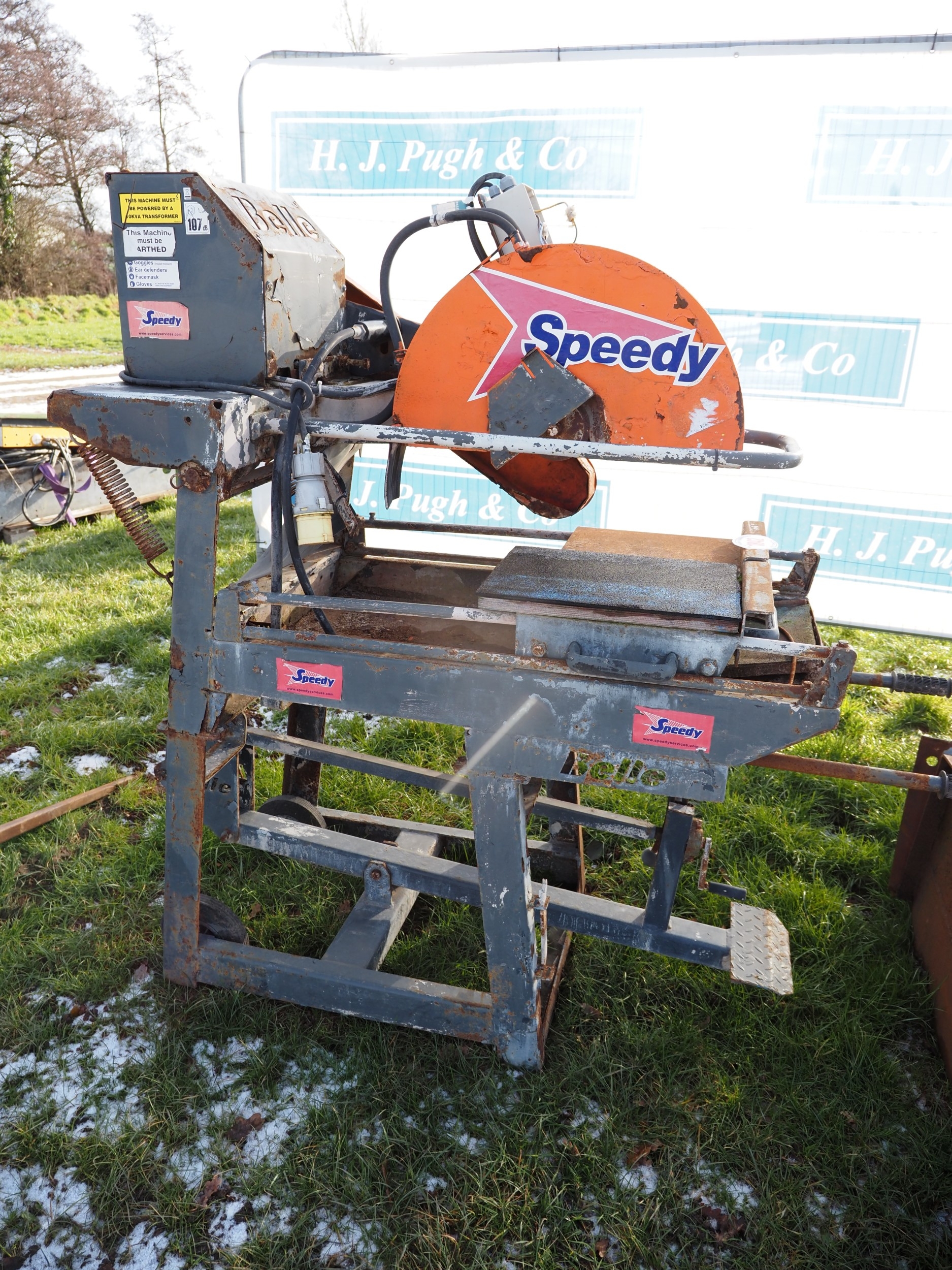 Belle electric slab saw