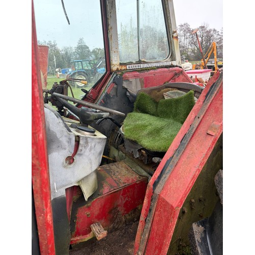 1656A - International 674 tractor. Brakes are worn.  Key in office