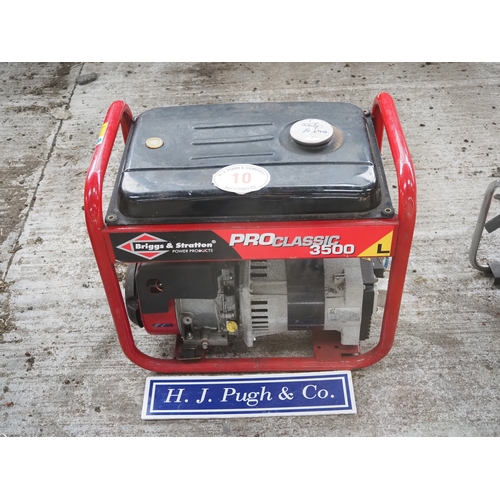 10 - Pro Classic 3500 generator