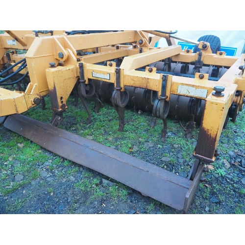 5 - Simba Top Tilth II 4m. Hydraulic folding on  transport kit. S/n TTP/4.0/P